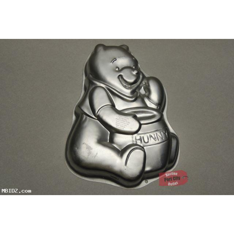 Wilton 1995 Winnie the Pooh Cake Pan 2105-3000 (Retired)